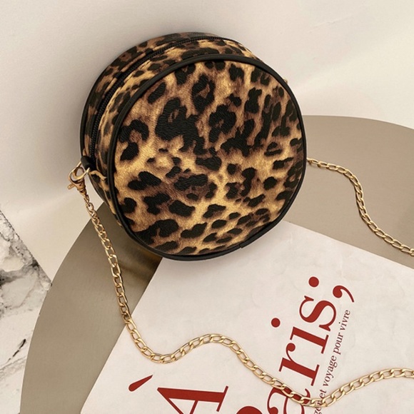 Purses - Picture 5 of 7